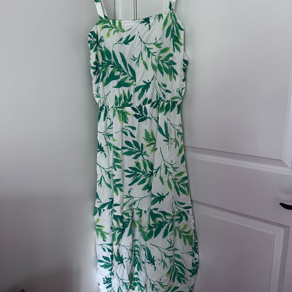Women's Palm Leaf Tiered Maxi Dress - New Meadow *Brand New with Tags